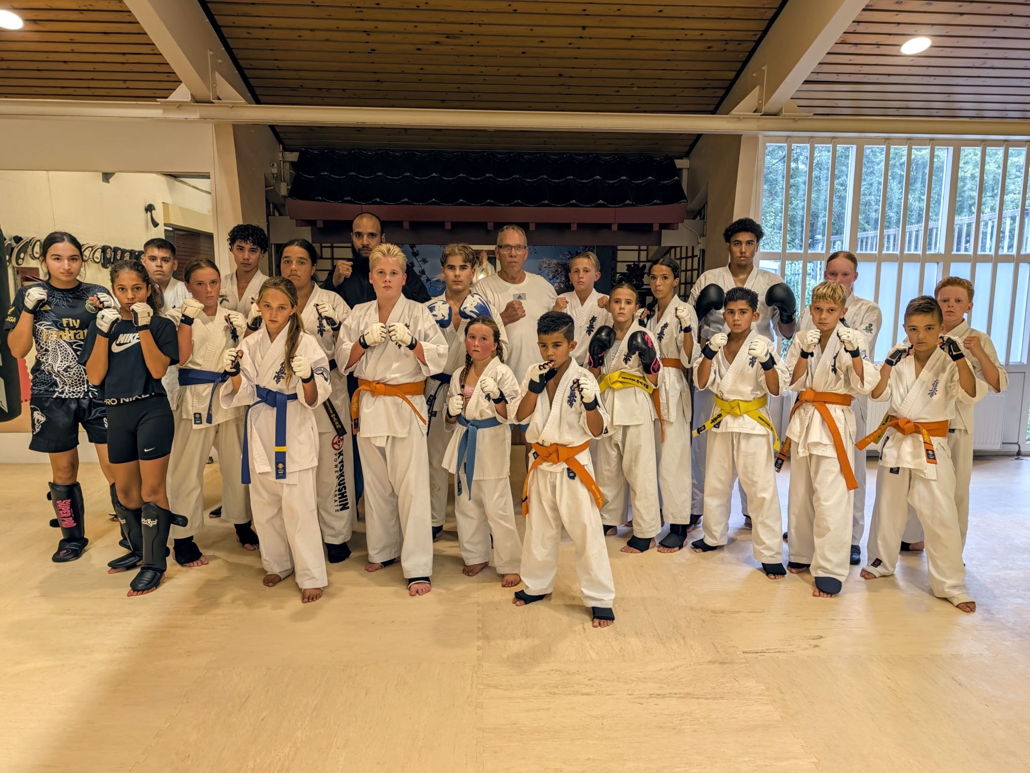 Hoogeveen Gym Dordrecht — sportschool-studio in Dordrecht — 3